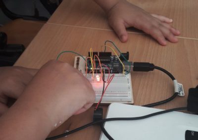 Scopriamo-Arduino-sperimentazioni-con-i-led-500x384